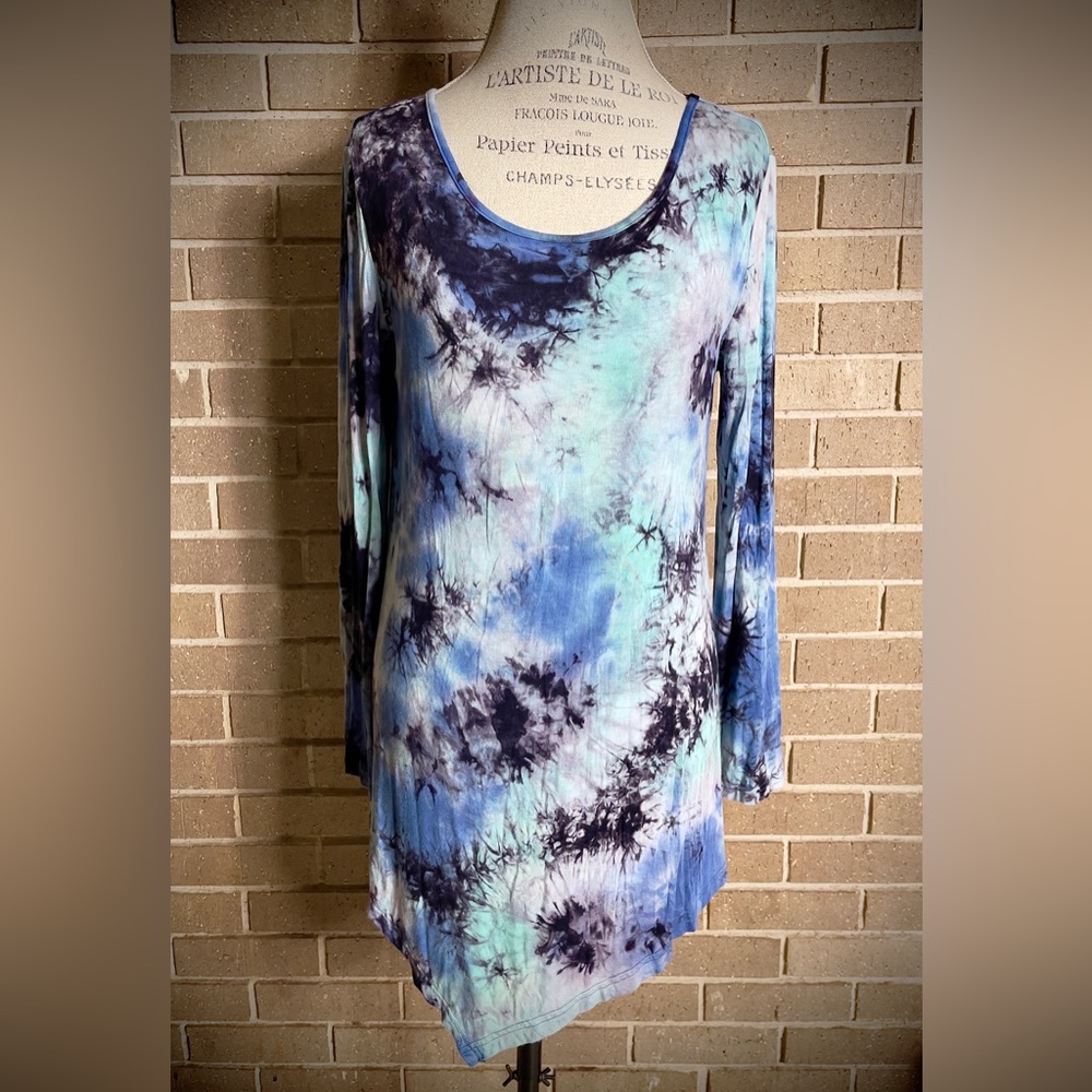DJT Blues Tie Dye Asymmetric Hem Long Sleeve Tunic
